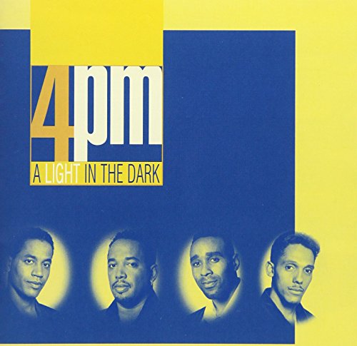 A Light In The Dark (12 + 1 Trax ) [CD] 4pm