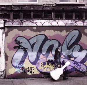 太陽に笑え(初回生産限定盤)(DVD付) [CD] Anly